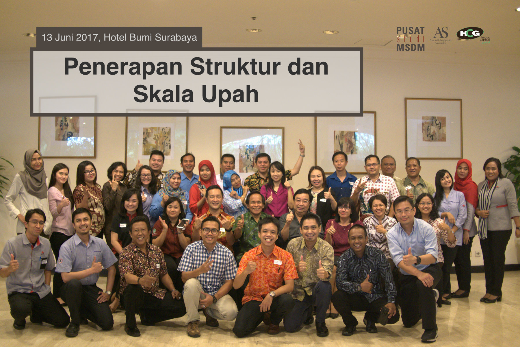 Foto bersama peserta seminar Struktur dan Skala Upah